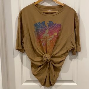 Tan Graphic T-shirt vintage size XL